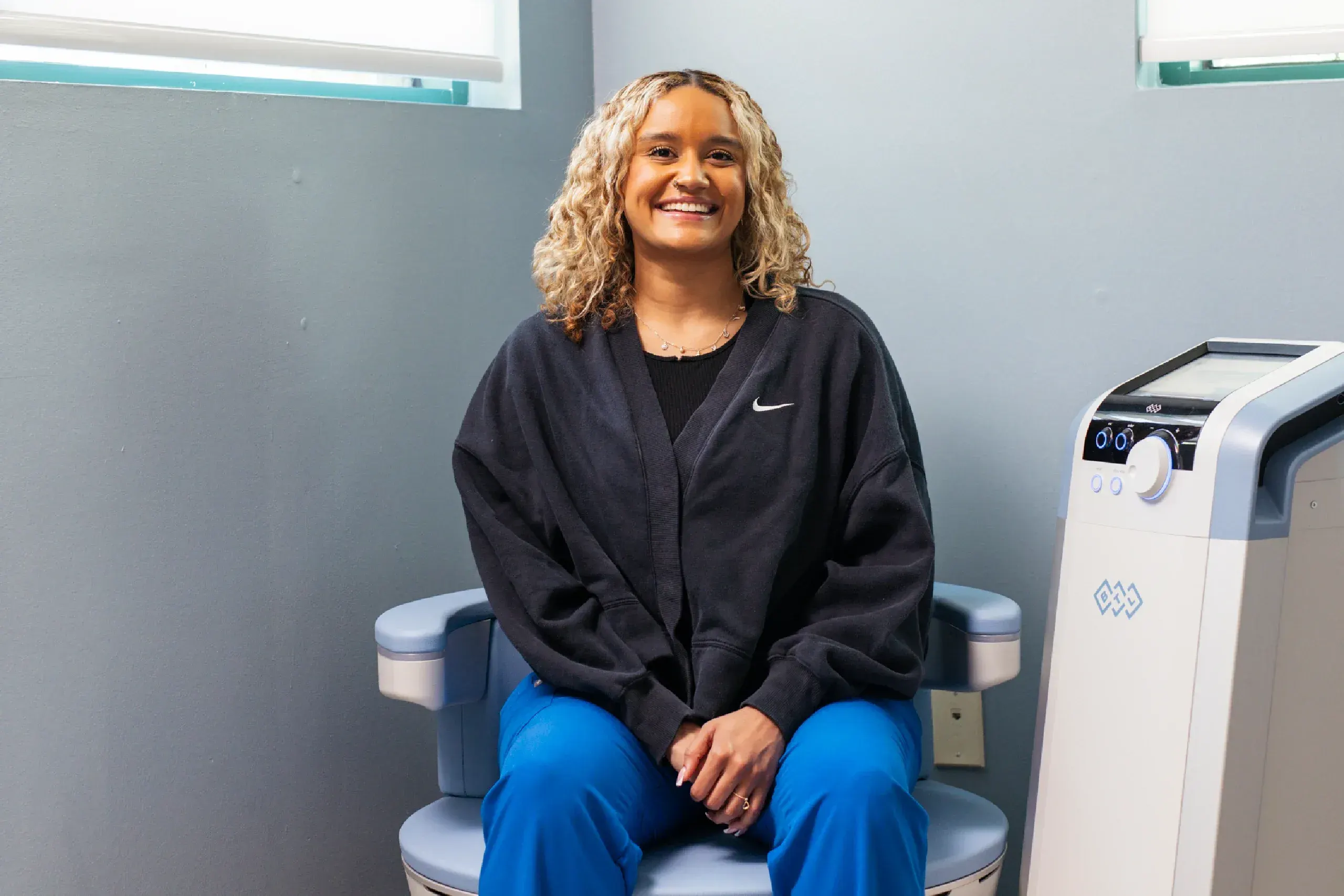 Emsella pelvic floor therapy treatment at Refresh TMS in Weston FL